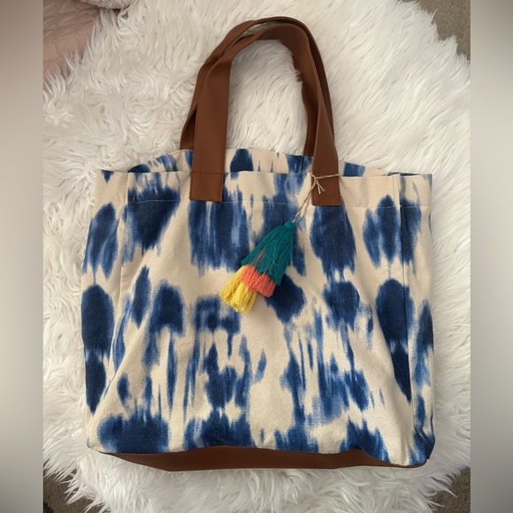 Lu & Elle Laguna Canvas Tote. - Picture 1 of 3